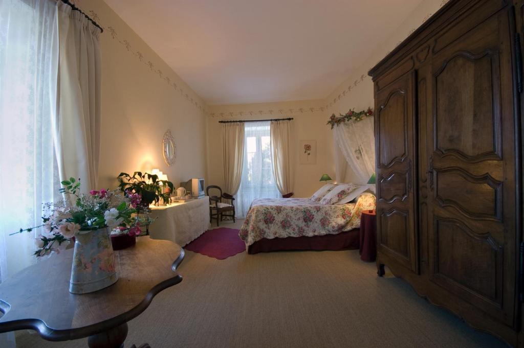 Le Castel Du Mont Boise Hotel Montboucher-sur-Jabron Kamer foto